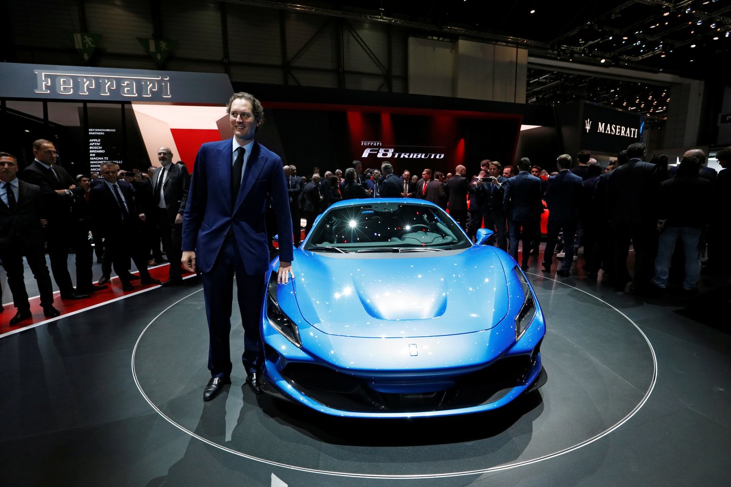  „Ferrari F8 Tributo“ montuojamo V8 variklio galia siekia 710 AG. <br> Reuters/Scanpix nuotr.
