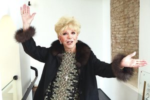 Prezidento rinkėja –  ir lietuvių kalbos nepamiršusi Holivudo žvaigždė