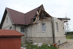 Pasiruoškite – artėja galinga stichija: ugniagesiai gelbėtojai perspėja dėl pavojingo vėjo