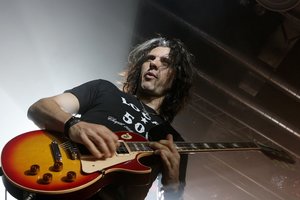 Džiazo ir metalo žvaigždė Alexas Skolnickas: mėgstu muziką, laužančią taisykles