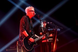 „Lemon Joy“ Vilniuje įspūdingai atšventė gimtadienį: minia gerbėjų ir muzikinės staigmenos