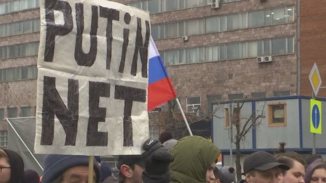 Maskvoje didžiulis protestas: žmonės trokšta laisvo interneto