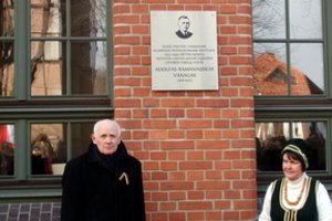 Klaipėdoje pagerbtas partizanų vadas Adolfas Ramanauskas-Vanagas – jo niekintojo iškilmėse nebuvo 