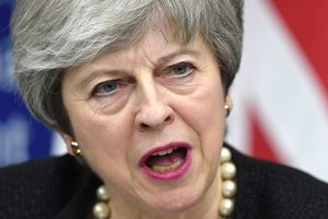 Th. May paskelbė apie svarbų susitarimą dėl „Brexit“ 