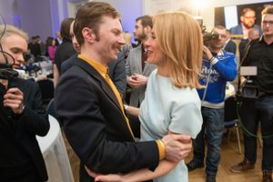 Trys Estijos partijos ketina pradėti derybas dėl valdančiosios koalicijos suformavimo