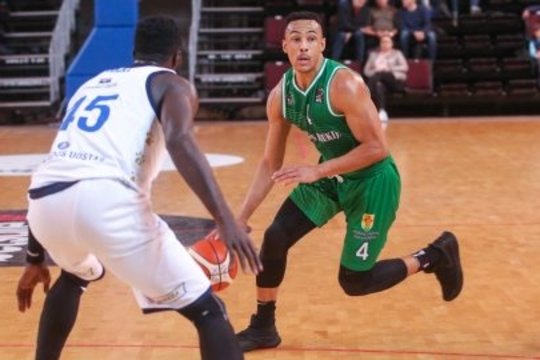 LKL savaitės momentas – pratęsimą išplėšęs tritaškis su pražanga