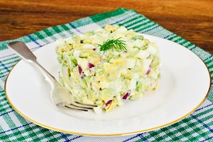 Paprasta, bet niekad nepabostanti avokado ir kiaušinių užkandėlė