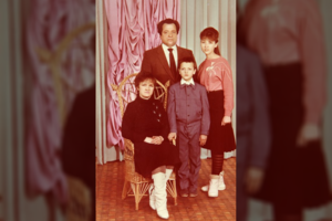 Nuotraukoje – žinoma Lietuvos aktorė, prakalbusi apie platonišką meilę. Ar atpažįstate?