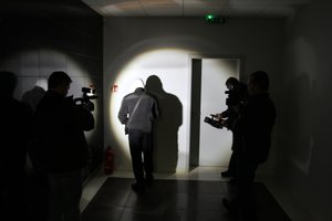 Prisidirbę vieši asmenys gali ploti katučių: išvengti viešumo nuo šiol bus žymiai lengviau