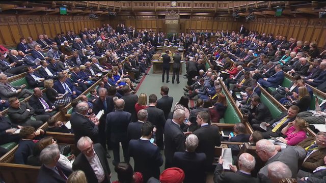 Jungtinės Karalystės Parlamentas nusprendė: prašys nukelti išstojimą