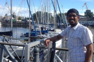 Klaipėdoje magistro diplomą įgijęs indas šokdina universitetą: reikalauja pinigų, vizos ir advokato 