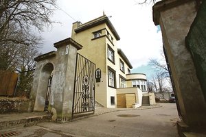 Kelios Kauno gimnazijos, kuriose mokytojai  ir mokiniai jaučiasi ypatingai 