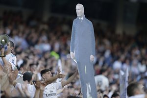Madridas vėl plojo Z. Zidane'ui: „Real“ sugrįžo į pergalių kelią