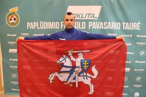 Lietuvos futbolo paplūdimio rinktinės treneriu tapo azerbaidžanietis