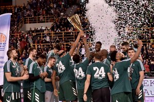 Pergalę prieš „Olympiakos“ ekipą „Panathinaikos“ iškovojo neįprastai – užėjusi į lygos būstinę