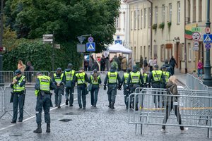 Po policijos pareigūnų skundų pasiūlė 1 papildomą laisvadienį per metus