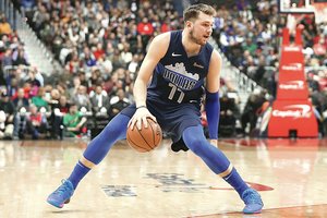 Amerika kraustosi iš proto dėl slovėnų vunderkindo Lukos Dončičiaus: Lukamanija įsibėgėja