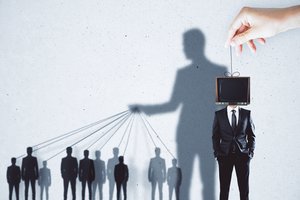 Savivaldos rinkimai rusišką žiniasklaidą domino menkai: suaktyvėjimo laukiama prieš prezidento rinkimus