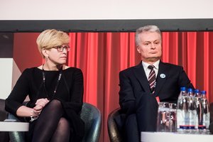 G. Nausėda ir I. Šimonytė negailėjo vienas kitam komplimentų: „Dėl daugelio dalykų nesunkiai sutartume“