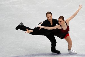 Pasaulio čempionate – įspūdingas S. Ambrulevičiaus ir A. Reed startas: pagerino savo rekordą