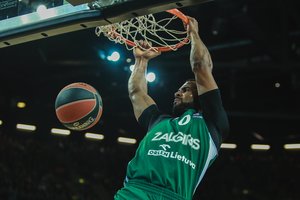 Galingas B. Davieso dėjimas – Eurolygos turo gražiausių epizodų viršūnėje