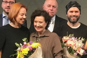 Nelė Savičenko pagerbta už geriausią pagrindinį moters vaidmenį „Rusiškame romane“ 