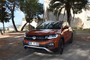Lrytas.lt testas: kodėl „Volkswagen T-Cross“ suerzins daugiau uždirbantį kaimyną?