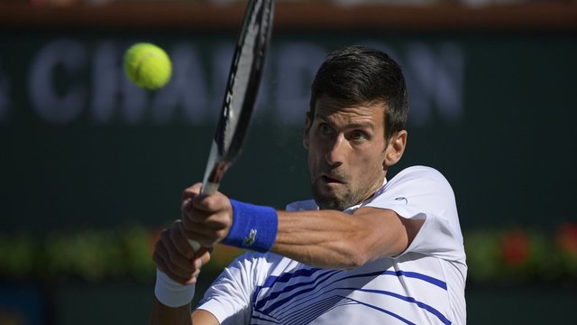 Novakas Džokovičius sunkia pergale pradėjo Majamio turnyrą