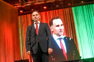 Valstiečiai kuria laužą prezidentės statytiniui R. Masiuliui – šis kontratakavo