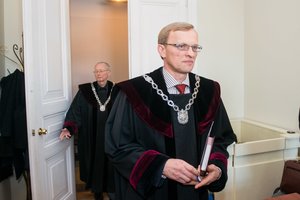 Atkurti pasitikėjimą teismais reikės nevienadienių pastangų, sako A. Valantinas