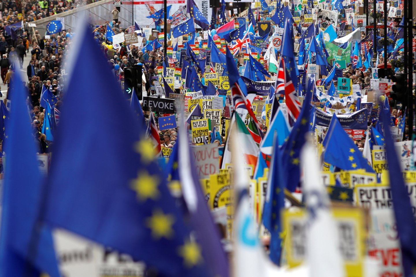 Besitęsiant nežinomybei dėl Jungtinės Karalystės išstojimo iš Europos Sąjungos (ES) sąlygų nerimauja ne tik politikai ar šioje šalyje gyvenantys imigrantai – nežinia sklando ir tarp akademinės bendruomenės narių.<br>Reuters/Scanpix nuotr.