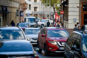 Europos Parlamentas nusprendė: įprasti automobiliai jau greitai išnyks