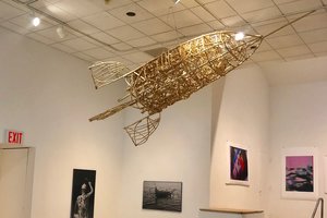 Algio Griškevičiaus „Iliuzijų erdvėlaivis“ stebina niujorkiečius Bronkso muziejuje