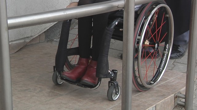 Nepavydėtina situacija neįgaliesiems Lietuvoje: nei sąlygų įstaigose, nei darbo