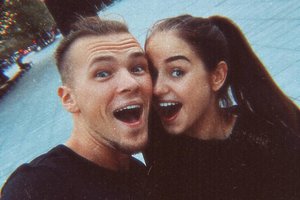 „X faktoriaus“ nugalėtoja Iglė Bernotaitytė atskleidė, kaip užgimė jausmai Tadui Juodsnukiui