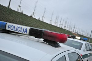 Lietuvoje pareigūnai sulaikė iš Latvijos sprukusį žmogžudyste įtariamą asmenį