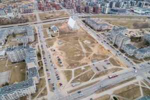 Čia tai užmojis: projektuoti mokyklą Pilaitėje kviečia ir užsienio architektus