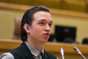 26 metų Tomas atvirai papasakojo, ką išgyvena būdamas autistu