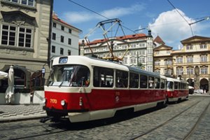Čekijoje susidūrus troleibusui ir tramvajui sužeista dešimtys žmonių