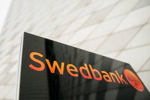 „Swedbank“  būstinėje Taline – patikra, darbuojasi finansų inspekcija