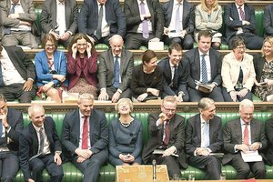 Britų parlamentarai siekia užkirsti kelią išstojimui be sutarties