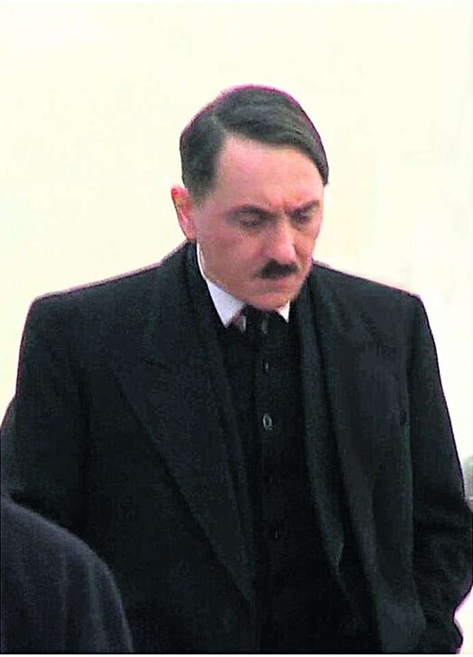 Akimirka iš filmo „Nacių iškilimas“ filmavimo.<br>Stop kadras.