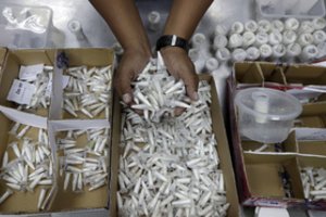 Muitininkams pasišiaušė plaukai – to rasti sausainių dėžutėse iš Lenkijos nesitikėjo