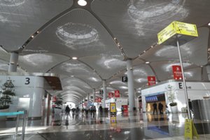 Naujasis pasaulio centras pravėrė duris: nuo šiandien prasideda oro uosto milžino era