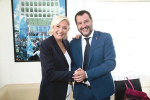 Kraštutinės dešiniosios partijos pradeda rengtis rinkimams Europoje