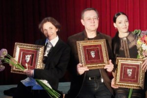 Klaipėdos teatralams už ryškius vaidmenis ir spektaklius – sidabrinės padėkos kaukės