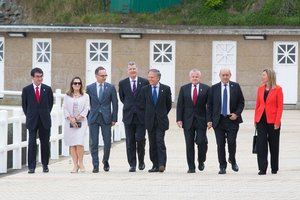 Didžiojo septyneto ministrų pareiškime - švelnus tonas ir svarbių klausimų vengimas