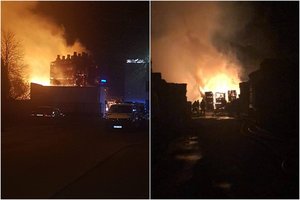 Panevėžyje – didžiulis gaisras: ugniagesiai su liepsnomis kovojo iki pat paryčių 