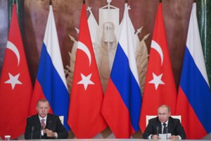 V. Putinas ir R. T. Erdoganas aptarė sandorį dėl raketų sistemų pirkimo