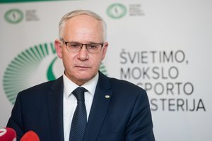 Ministras A. Monkevičius per tris mėnesius žada pokyčius švietimo sistemoje